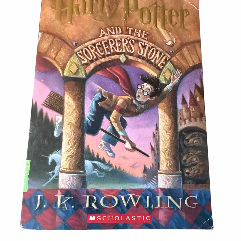 Harry Potter and the Sorcerer's Stone by J.K. Rowling - Scholastic Edition